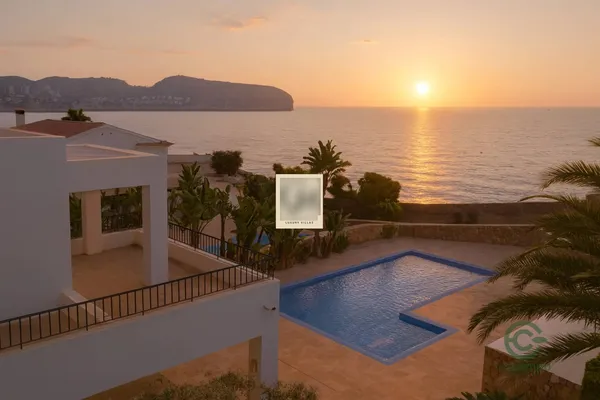 Casa de 0,1 ha en venta en Moraira, Alicante