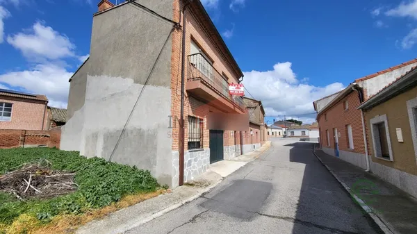 Casa de 0,014 ha en venta en Aldeaseca de la Frontera, Salamanca