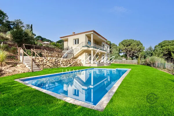 Casa de 0,15 ha en venta en Santa Cristina D`aro, Girona