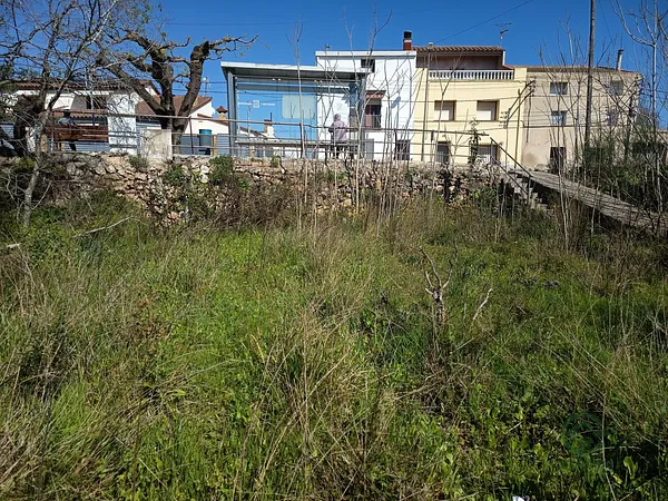 Terreno urbano de 0,02 ha en venta en Ulldecona, Tarragona
