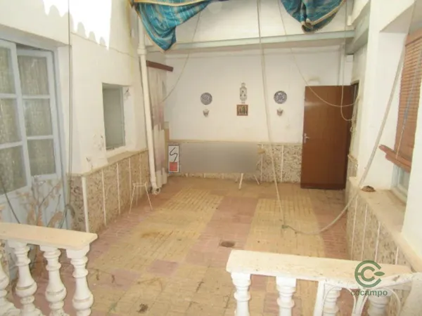 Casa de 0,0259 ha en venta en Valdepeñas, Ciudad real