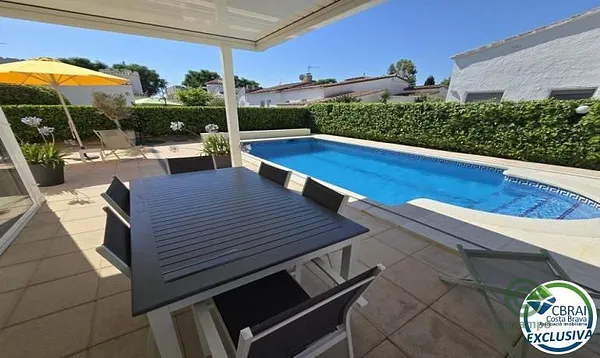 Casa de 0,05 ha en venta en Girona