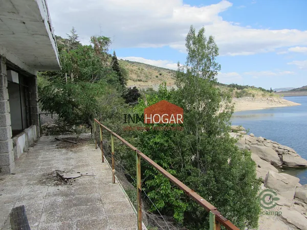 Spot image