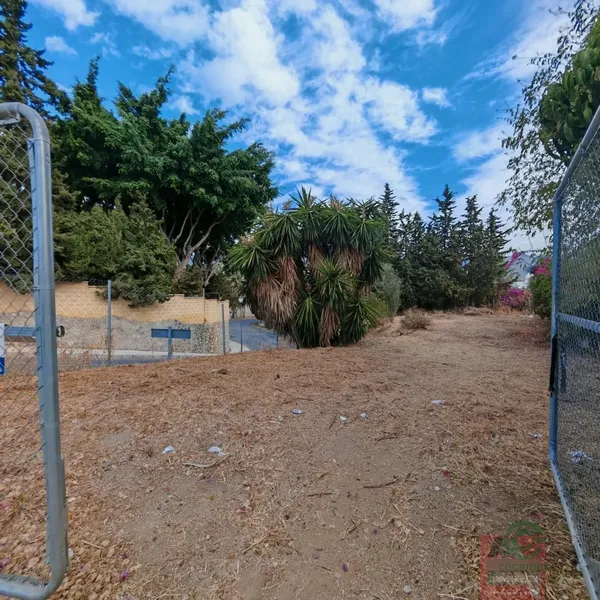 Terreno urbano de 0,0811 ha en venta en Mijas, Málaga