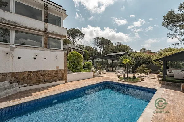 Casa de 0,0942 ha en venta en Vacarisses, Barcelona