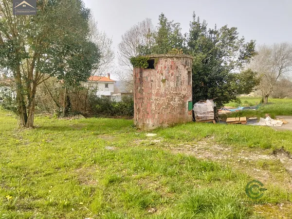 Terreno urbano de 0,2118 ha en venta en Cabezon de la sal, Cantabria