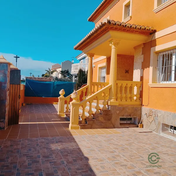 Spot image