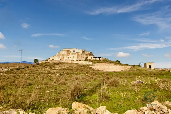 Finca rústica de 11,2 ha en venta en Nijar, Almeria