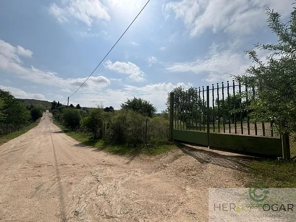 Finca rústica de 0,6 ha en alquiler en Toledo, Toledo