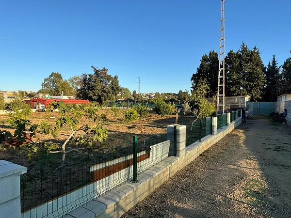 Finca agrícola de 0,08 ha en venta en Los barrios, Cadiz
