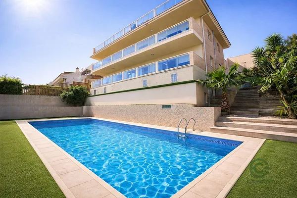 Casa de 0,0849 ha en venta en Salou, Tarragona