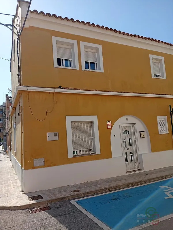 Casa de 0,0102 ha en venta en Castellón, Castellón