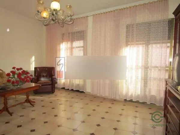 Casa de 0,0326 ha en venta en Valdepeñas, Ciudad real