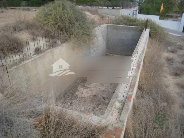 Finca rústica de 0,36 ha en venta en Aspe, Alicante
