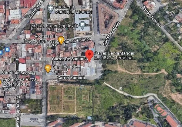 Terreno urbano de 0,0435 ha en venta en Terrassa, Barcelona