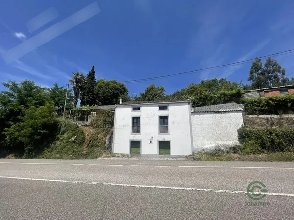 Finca rústica de 0,1 ha en venta en Baralla, Lugo