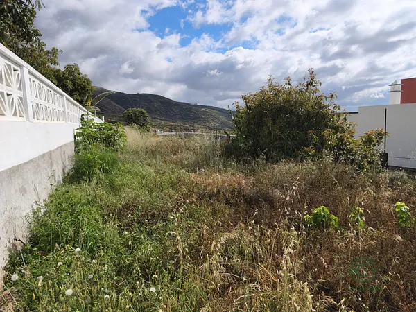 Terreno urbano de 0,0163 ha en venta en Candelaria, Santa cruz de tenerife