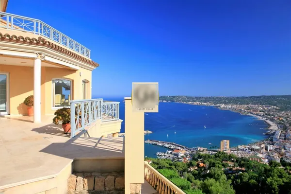 Casa de 0,15 ha en venta en Jávea - Xàbia, Alicante