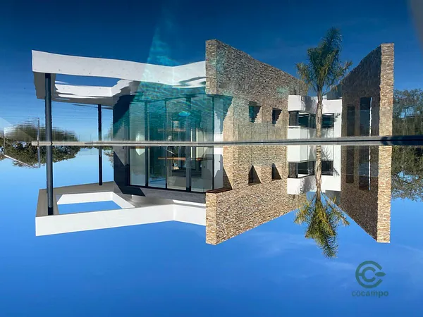 House of 0,37 ha for sale in Cadiz