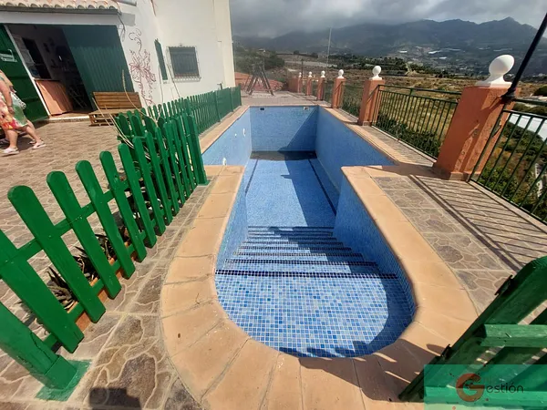 Spot image