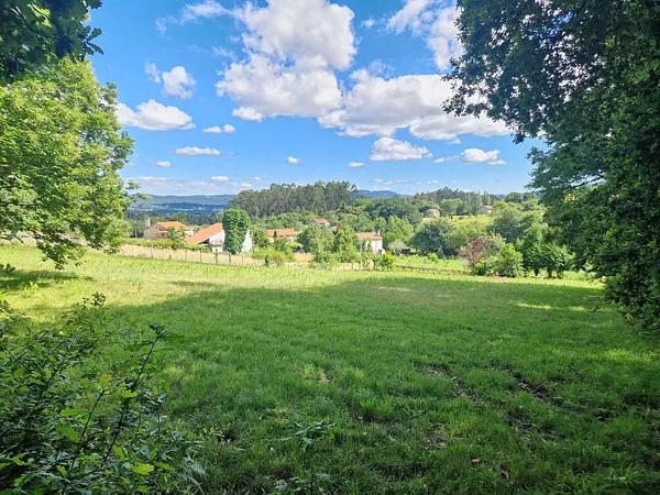 Terreno urbano de 0,1969 ha en venta en Brión, La coruña