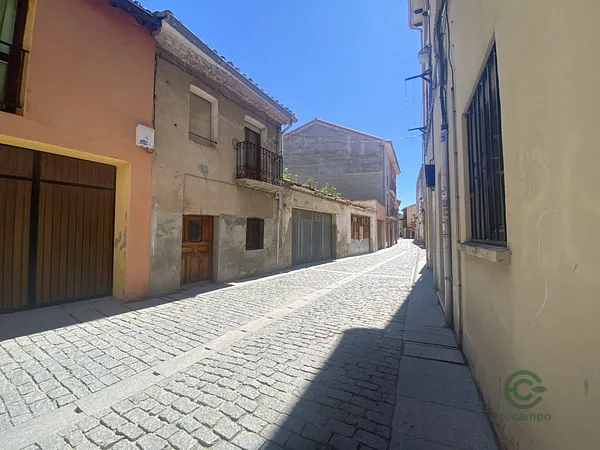 Casa de 0,0134 ha en venta en Santo domingo de la calzada, La rioja
