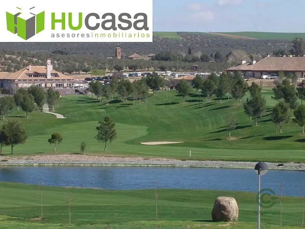 Finca de recreo de 0,0844 ha en venta en Layos, Toledo