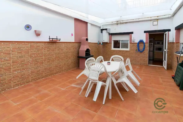 Casa de 0,06 ha en venta en Badajoz, Badajoz