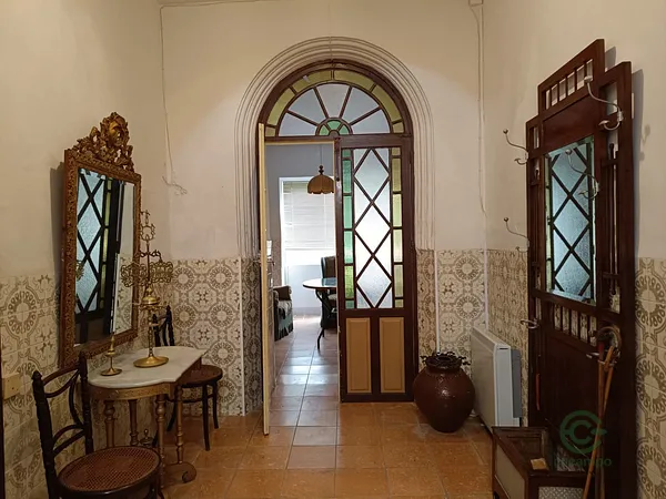 Spot image