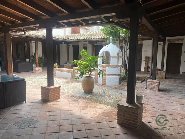 Casa de 0,07 ha en venta en Toledo