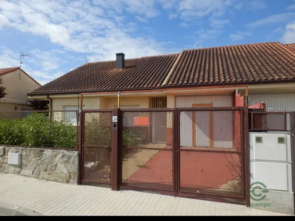 Casa de 0,0133 ha en venta en Toledo