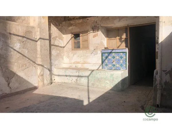 Spot image