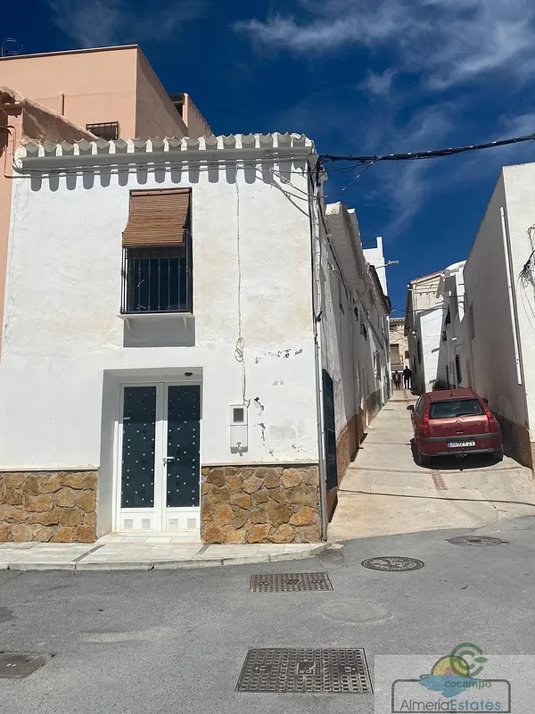 Spot image
