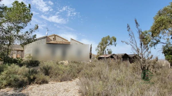 Finca rústica de 5 ha en venta en Orihuela, Alicante