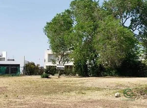 Terreno urbano de 0,07 ha en venta en Córdoba
