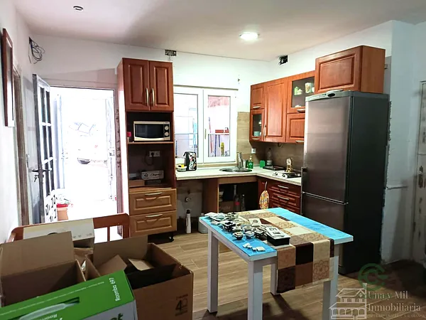 Casa de 0,012 ha en venta en San Cristóbal de la Cuesta, Salamanca
