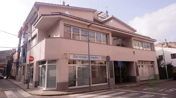 Spot image