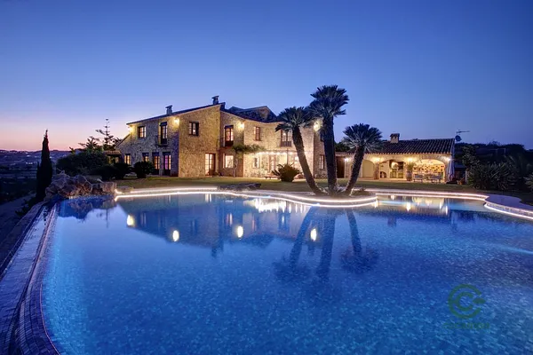 Finca rústica de 1,0229 ha en venta en Moraira, Alicante
