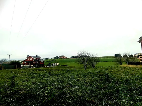 Terreno urbano de 0,07 ha en venta en Navia, Asturias
