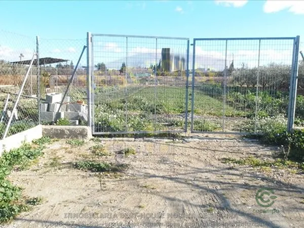 Finca agrícola de 0,2301 ha en venta en Molina de segura, Murcia