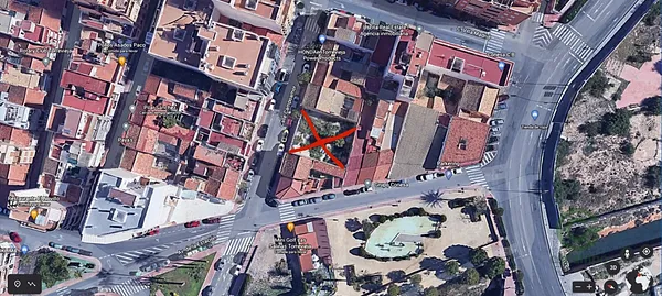 Terreno urbano de 0,0323 ha en venta en Torrevieja, Alicante