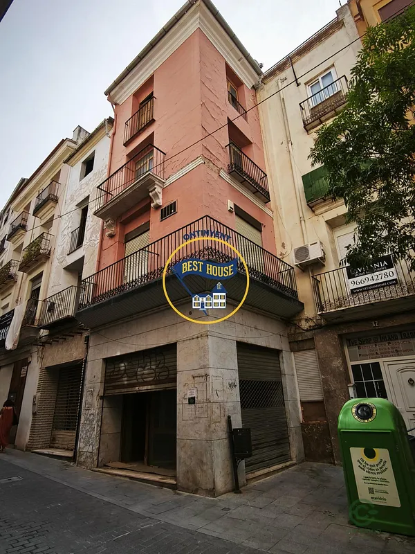 Spot image