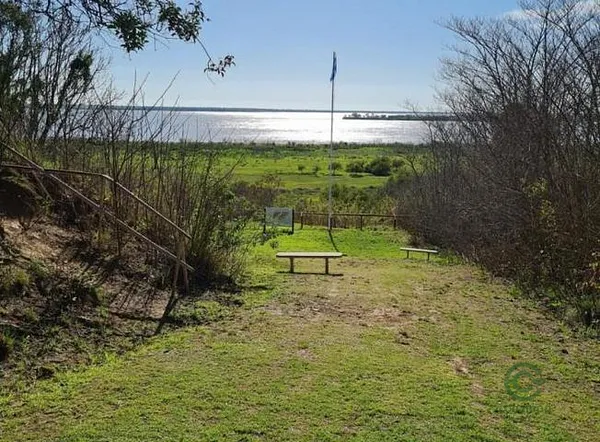 Terreno urbano de 0,04 ha en venta en Santa fe