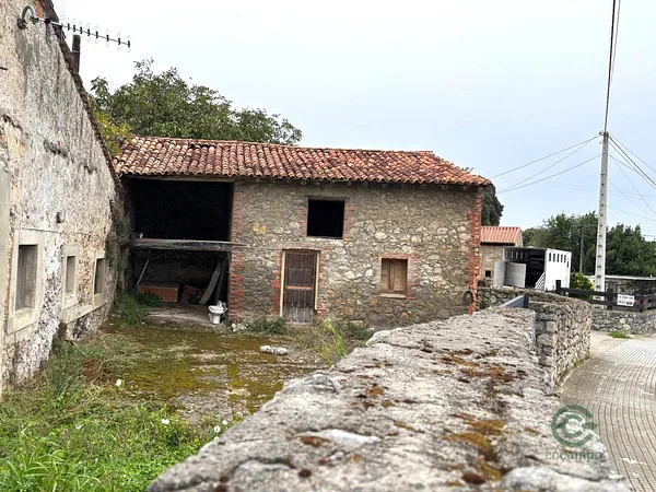 Casa de 0,0215 ha en venta en Soano, Cantabria