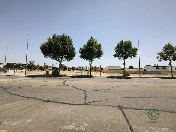 Finca rústica de 0,1007 ha en venta en Meco, Madrid