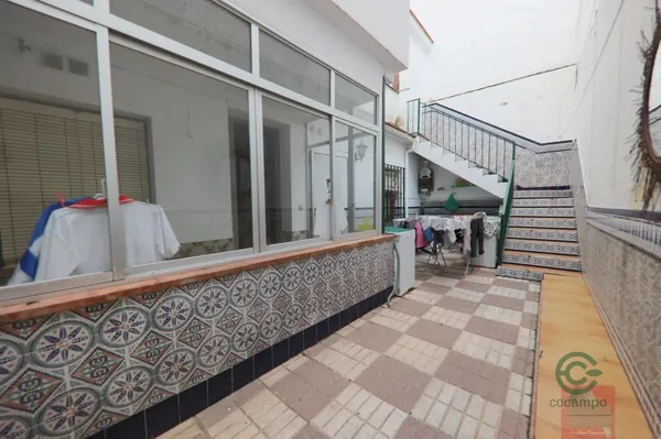 Spot image