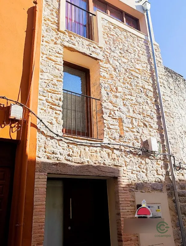 Spot image