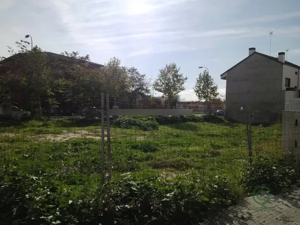 Terreno urbano de 0,0078 ha en venta en Talavera de la reina, Toledo