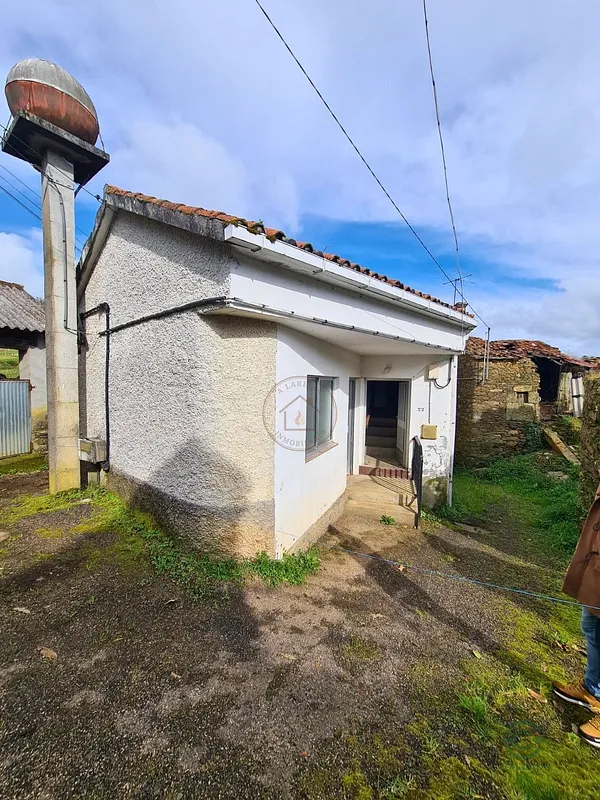 Finca rústica de 0,02 ha en venta en Pontevedra