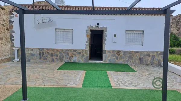 Finca rústica de 0,4417 ha en venta en Almeria, Almeria